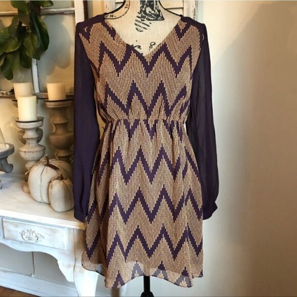 Esley Burgundy and Gold Polka Dot and Chevron Print Dress Small - Picture 1 of 6
